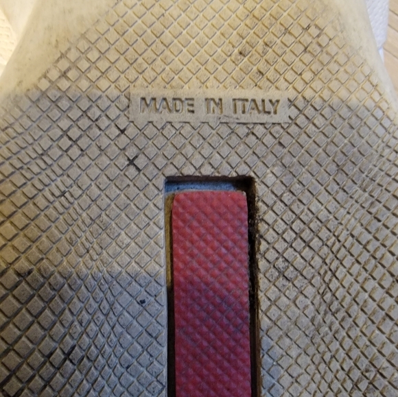 PRADA shoes - Picture 3 of 5